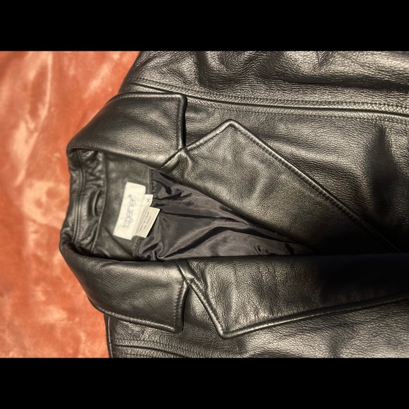 Vintage Black leather blazer/jacket - Picture 4 of 10